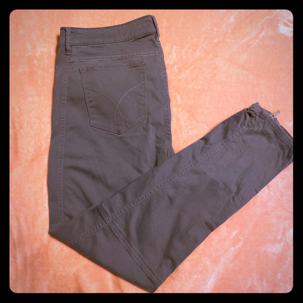 Calvin Klein Jeans- Gray Pants